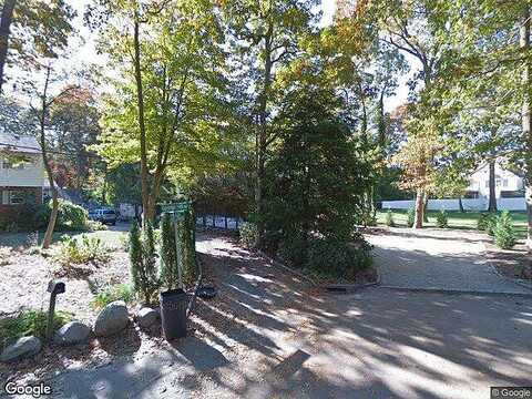 Birch Hill, MOUNT SINAI, NY 11766