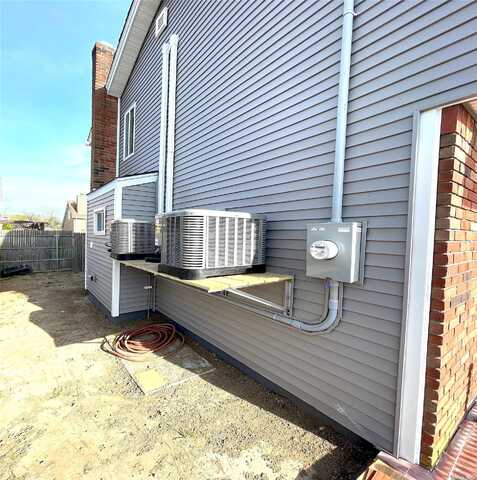 Bay, LINDENHURST, NY 11757