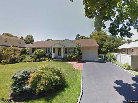 Ashtree, HUNTINGTON STATION, NY 11746