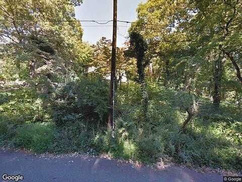 Penrose, EAST NORTHPORT, NY 11731