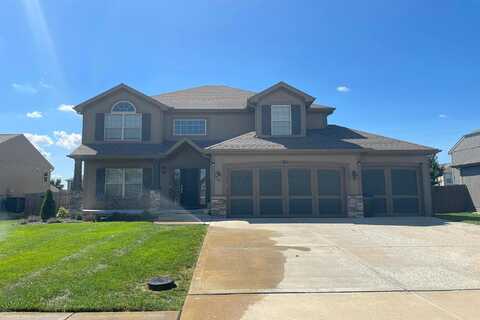 Myrtle, KANSAS CITY, MO 64156