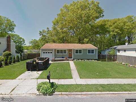 Ronkonkoma, CENTEREACH, NY 11720