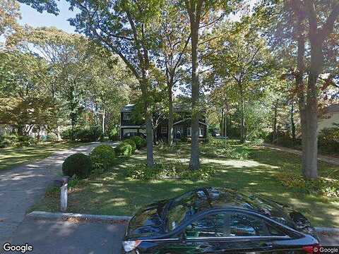 Auborn, SHIRLEY, NY 11967