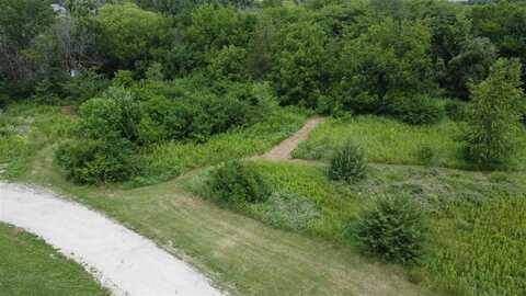 516,514 & 512 E Garden Way, Wellman, IA 52356