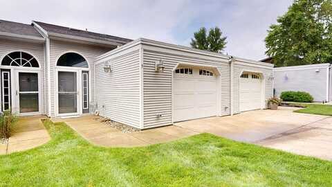 15525 Harbor Drive 3, Spirit Lake, IA 51360