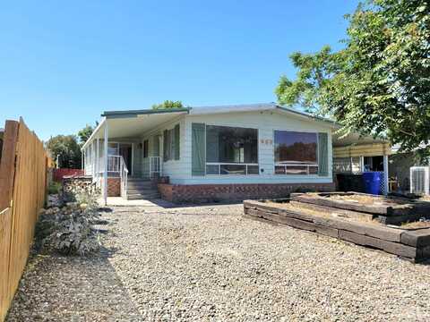 906 Hawthorne St., Lewiston, ID 83501