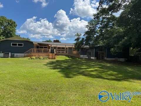 301 Lora Street, Scottsboro, AL 35768