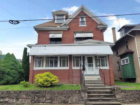 541 Pine Street, Johnstown, PA 15902