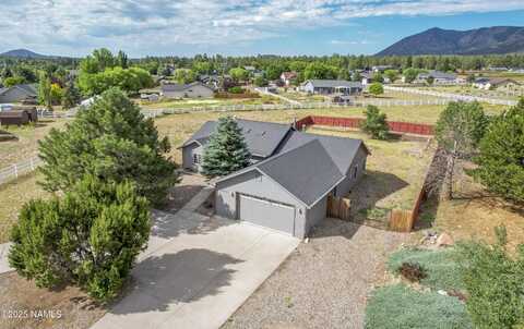 11010 Henry Drive, Flagstaff, AZ 86004