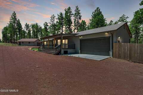 6575 N Sanderson Pass Road, Parks, AZ 86018