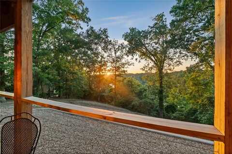 34 Reading LN, Bella Vista, AR 72714