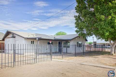 163 N Cesar Chavez St, Brawley, CA 92227