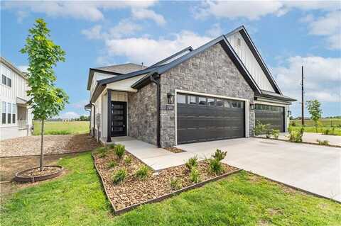 2909 SW Hampshire, Bentonville, AR 72713
