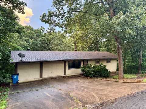 19 Gore LN, Bella Vista, AR 72715