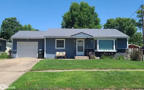 1005 9Th Avenue E, Oskaloosa, IA 52577