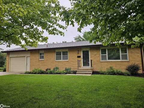 1613 Marcella Heights Drive, Carroll, IA 51401