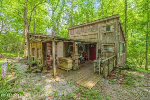 1329 Berry Rd, Knoxville, TN 37920