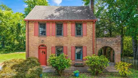 130 Woodlawn Pike, Knoxville, TN 37920