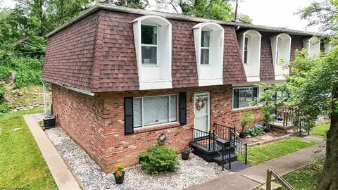 109 Pinewood Road, Clarksburg, WV 26301