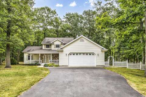 149 Oak Marr Drive, Houghton Lake, MI 48629
