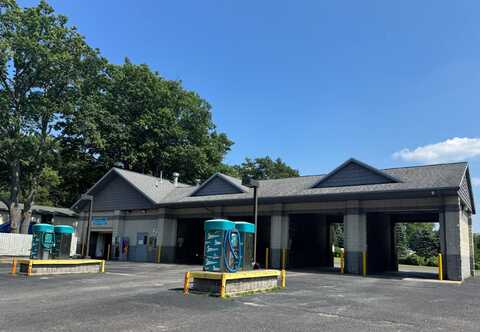 225 W Houghton Lake Drive, Prudenville, MI 48651
