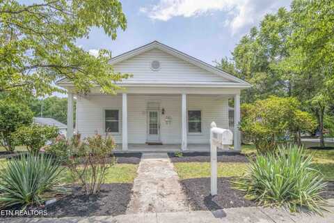 707 Medaris St, Clinton, TN 37716