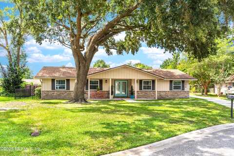 1474 BETTY Court, Orange Park, FL 32073
