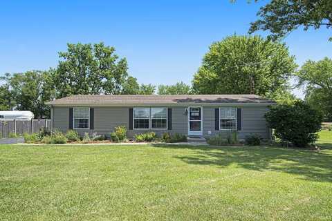 3920 E State Road 14 Road, Rochester, IN 46975