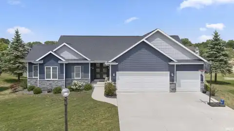 2620 E Ontario Lane, Warsaw, IN 46582