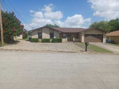 155 Stephanie Dr, Kerrville, TX 78028