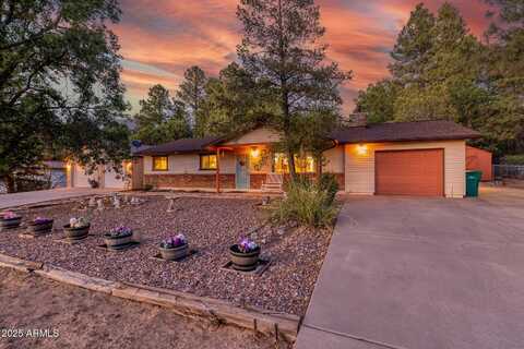 1041 N 36th Drive, Show Low, AZ 85901