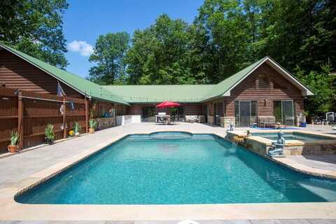 787 Sawyer Cove Road, Hayesville, NC 28904