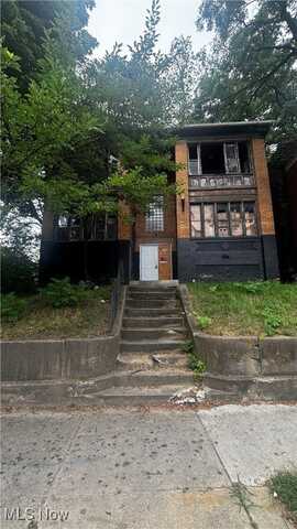 15924 Euclid Avenue, East Cleveland, OH 44112
