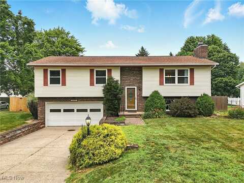 381 Garner Drive, Mogadore, OH 44260