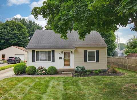 87 Holcomb Avenue, Mogadore, OH 44260