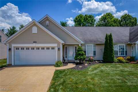 1446 Chesapeake Avenue, Louisville, OH 44641