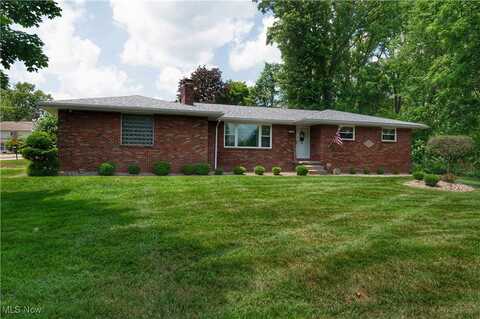 1074 S Meridian Road, Austintown, OH 44509