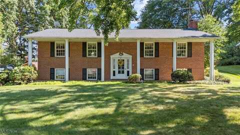 6150 Fernwood Street NW, Canton, OH 44718