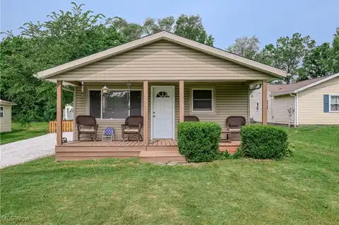 3236 S Bender Avenue, Akron, OH 44319