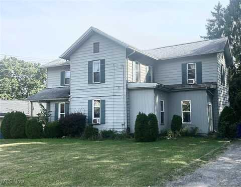 574 Spring Street, Struthers, OH 44471