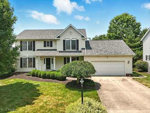 4020 Bishops Gate Circle, Stow, OH 44224