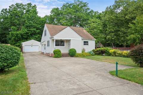 3016 Clague Road, North Olmsted, OH 44070
