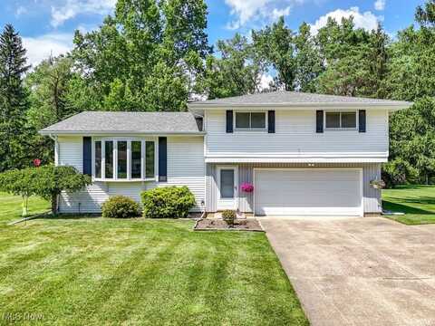 164 N Oakmont Drive, Northfield, OH 44067