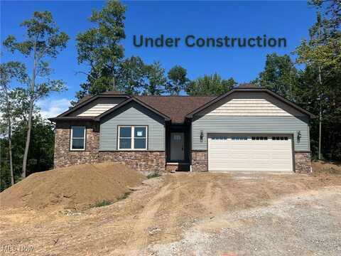 5960 Perry Hills Drive SW, Canton, OH 44706