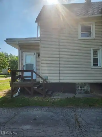 356 North Street NW unit: 3, Warren, OH 44446
