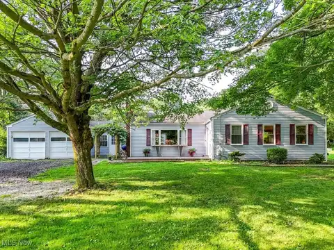 2900 Whit Avenue, Stow, OH 44224