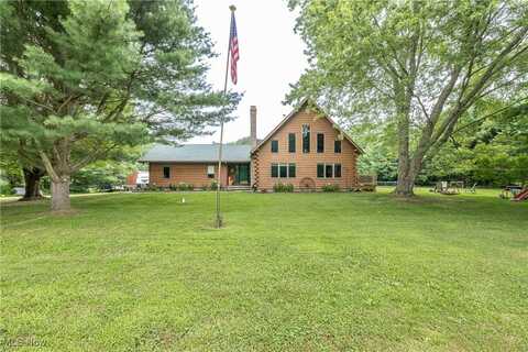 5621 Schustrich Road, Mantua, OH 44255