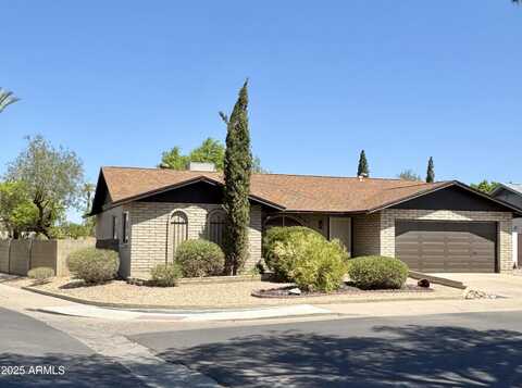 1102 E GRANDVIEW Road, Phoenix, AZ 85022