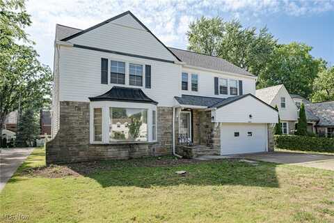 2434 S Belvoir Boulevard, University Heights, OH 44118
