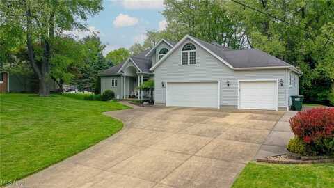 729 Norton Drive, Tallmadge, OH 44278